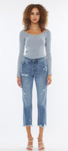 Load image into Gallery viewer, High Rise Classic Slim Straight Jean