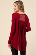 Load image into Gallery viewer, Sequin Contrast Long Sleeve Tunic